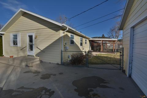 1904 Barbara Ave, Sturgis, SD 57785 photo 6