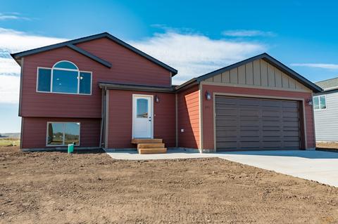 636 Civil Way, Box Elder, SD 57719 photo 1