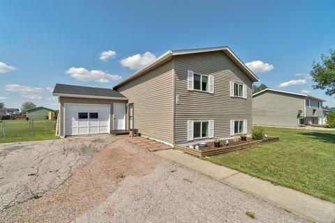 514 Falcon Dr, Box Elder, SD 57719 photo 1