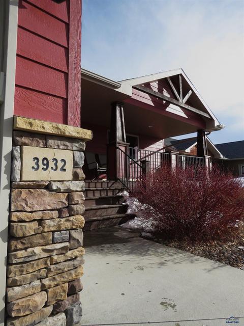 3932 Ward Ave, Spearfish, SD 57783 photo 1