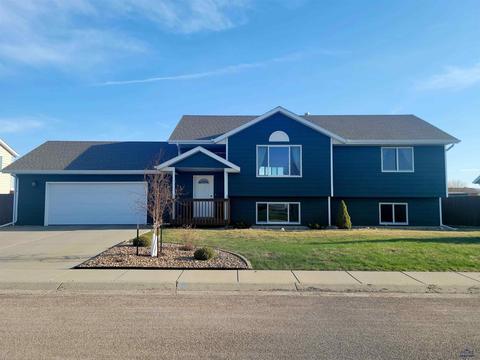 235 Ruhe Ln, Box Elder, SD 57719 photo 1