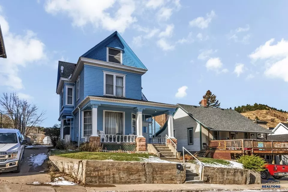 115 S Wall St, Lead, SD 57754 28 Photos Movoto