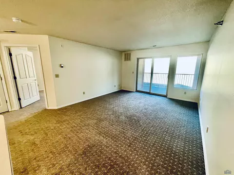 3600 Sheridan Lake Rd # 314, Rapid City, SD 57702
