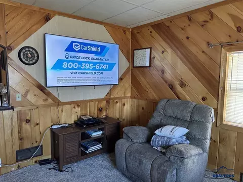 202 4th Ave, Edgemont, SD 57735 photo 5