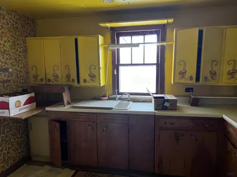 501 Other #ASH ST., Midland, SD 57552 photo 5