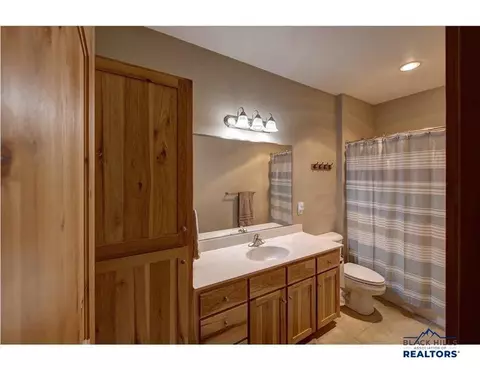 24222 Granite Point Ct, Keystone, SD 57751 photo 8