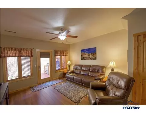24222 Granite Point Ct, Keystone, SD 57751 photo 6