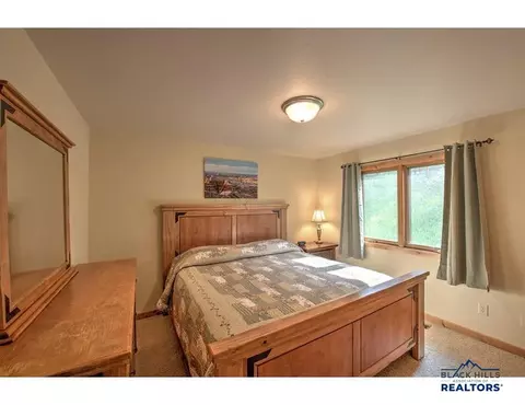 24222 Granite Point Ct, Keystone, SD 57751 photo 15
