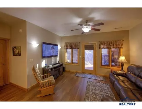 24222 Granite Point Ct, Keystone, SD 57751 photo 7