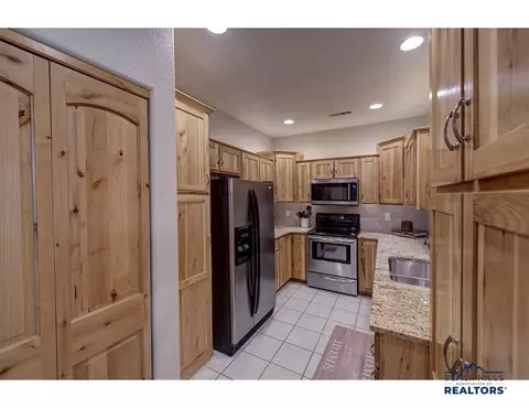 24222 Granite Point Ct, Keystone, SD 57751 photo 3