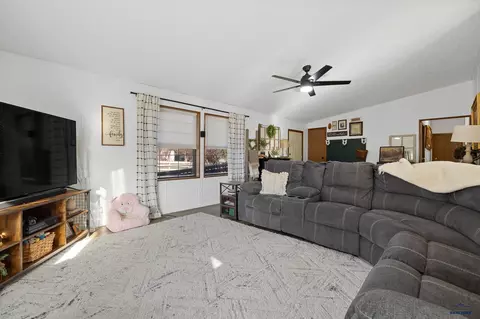 3226 Vanocker Rd, Sturgis, SD 57785 photo 14