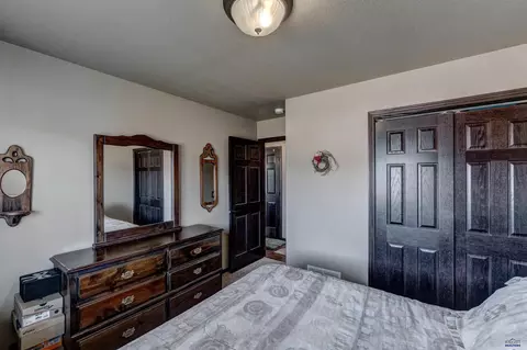 Bedroom - 7993 Steamboat Rd, Summerset, SD 57769 photo 4 of 4