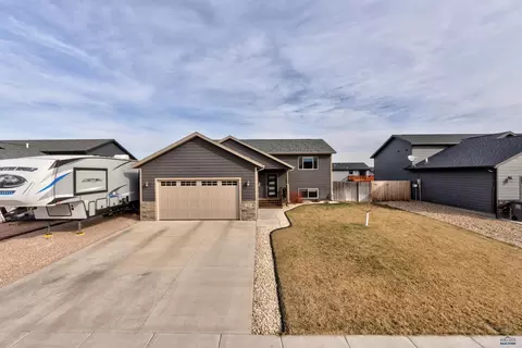 530 Antietam Dr, Box Elder, SD 57719 photo 1