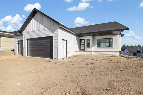 3408 Taylor Made Dr, Rapid City, SD 57703