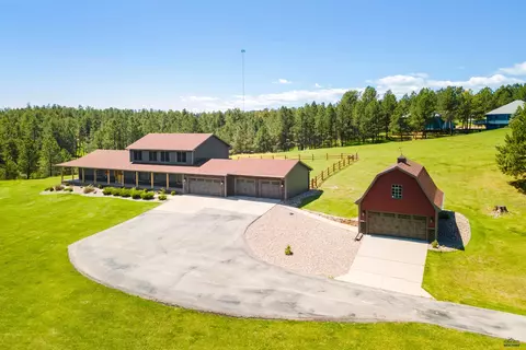 13395 Woodcrest Ct, Rapid City, SD 57702