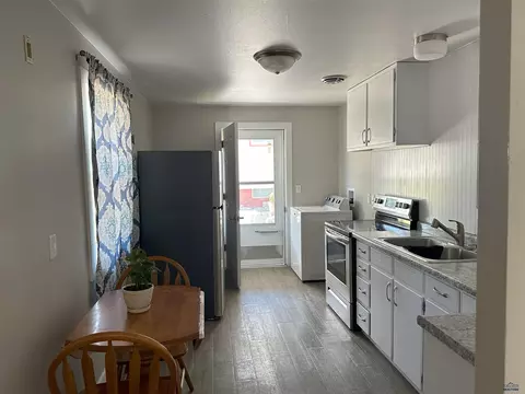308 10th Ave, Edgemont, SD 57735 photo 8