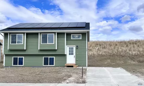 848 Yorktown Blvd, Box Elder, SD 57719 photo 1