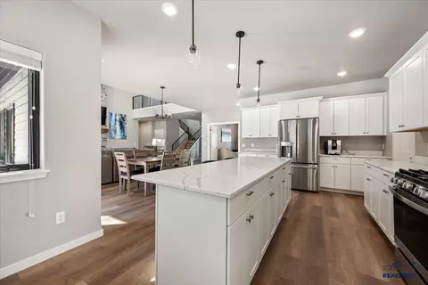 Kitchen - 11294 Ashland Ct, Lead, SD 57754 photo 3 of 3