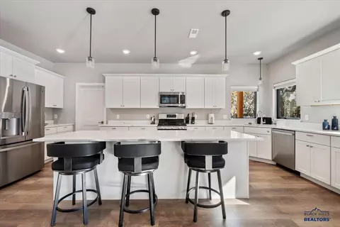 Kitchen - 11294 Ashland Ct, Lead, SD 57754 photo 2 of 3