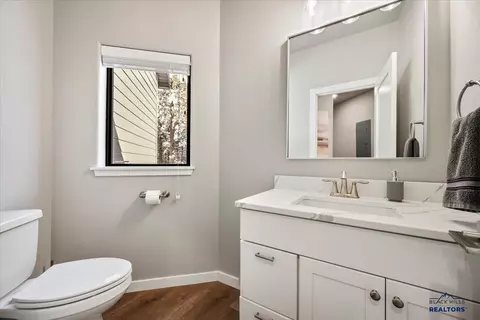 Bath - 11294 Ashland Ct, Lead, SD 57754 photo 1 of 6
