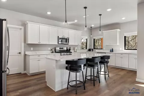 Kitchen - 11294 Ashland Ct, Lead, SD 57754 photo 1 of 3