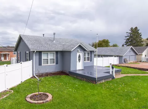 2004 Forest, Rapid City, SD 57702