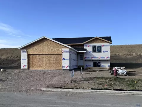 864 Yorktown Blvd, Box Elder, SD 57719 photo 1