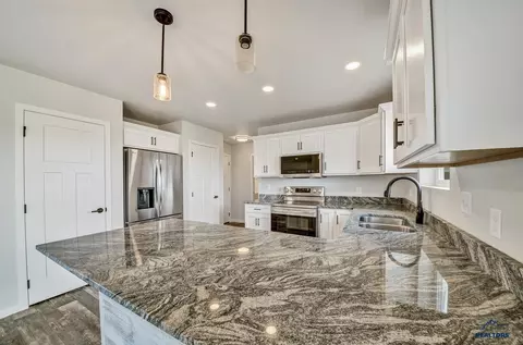 311 Northern Lights Blvd E, Box Elder, SD 57719 photo 6