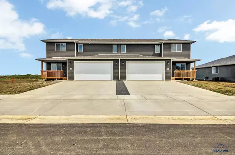 311 Northern Lights Blvd E, Box Elder, SD 57719 photo 17