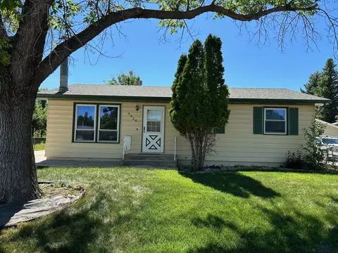 3415 Elm Ave, Rapid City, SD 57701