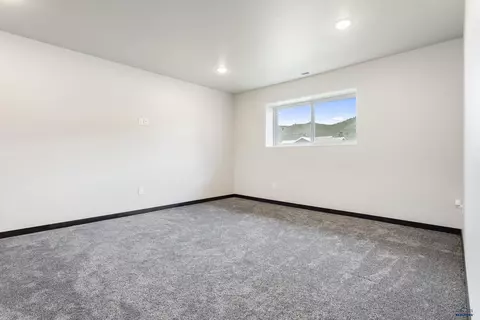 13861 Telluride St, Summerset, SD 57769 photo 29