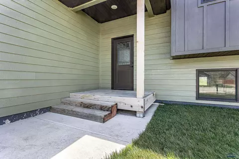 13861 Telluride St, Summerset, SD 57769 photo 4