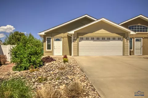 5248 Hayloft Ln, Rapid City, SD 57703