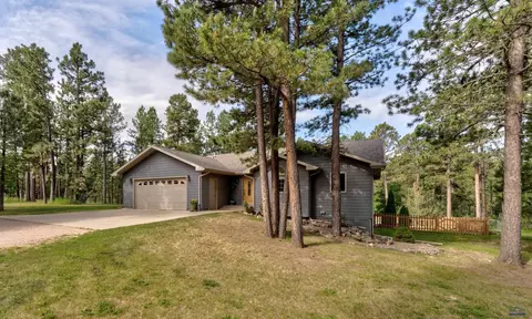 13489 Adjenty Ct, Rapid City, SD 57702