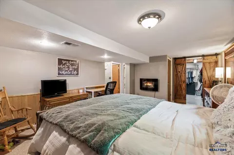 210 Tulsa Dr, Sturgis, SD 57785 photo 16