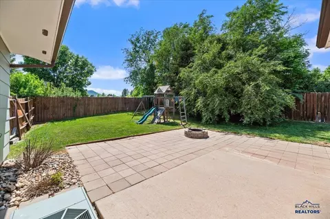 210 Tulsa Dr, Sturgis, SD 57785 photo 24