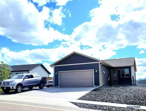 1135 Chet St, Rapid City, SD 57703