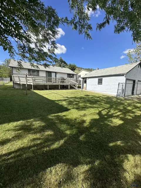 1512 Jackson, Sturgis, SD 57785 photo 5