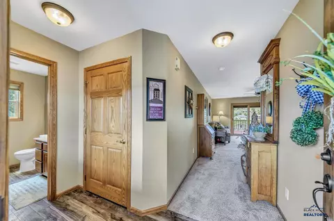 2020 Windmill Dr, Spearfish, SD 57783 photo 2