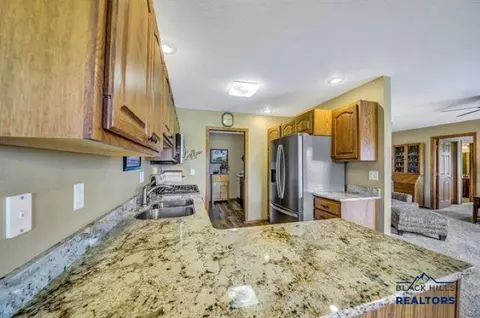 2020 Windmill Dr, Spearfish, SD 57783 photo 6