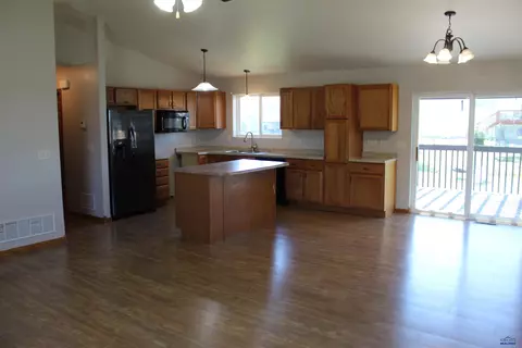 319 Ruhe Ln, Box Elder, SD 57719 photo 16