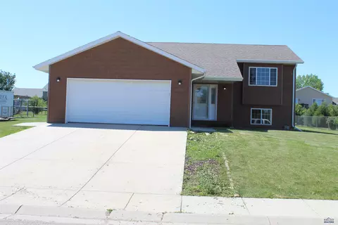 319 Ruhe Ln, Box Elder, SD 57719 photo 1