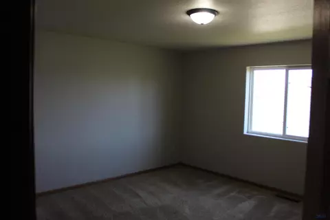 319 Ruhe Ln, Box Elder, SD 57719 photo 18