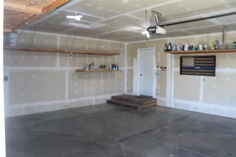 319 Ruhe Ln, Box Elder, SD 57719 photo 10