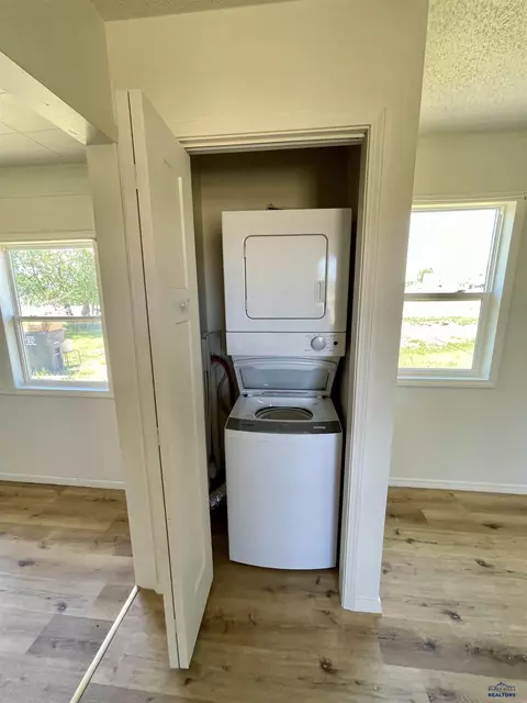 706 Briggs, Box Elder, SD 57719 photo 10