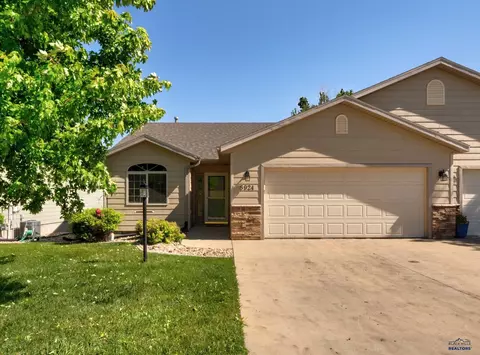 6924 Emerald Heights Rd, Summerset, SD 57718 photo 1