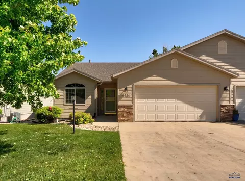 6924 Emerald Heights Rd, Summerset, SD 57718 photo 1