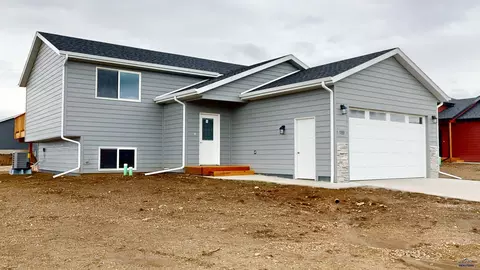 189 Dorchester Ave, Box Elder, SD 57719 photo 1