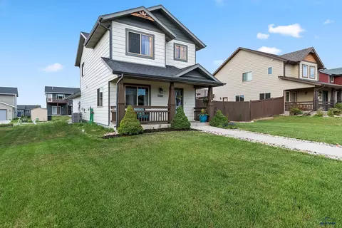 1236 Fairbanks Dr, Box Elder, SD 57719 photo 3