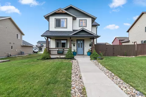 1236 Fairbanks Dr, Box Elder, SD 57719 photo 2